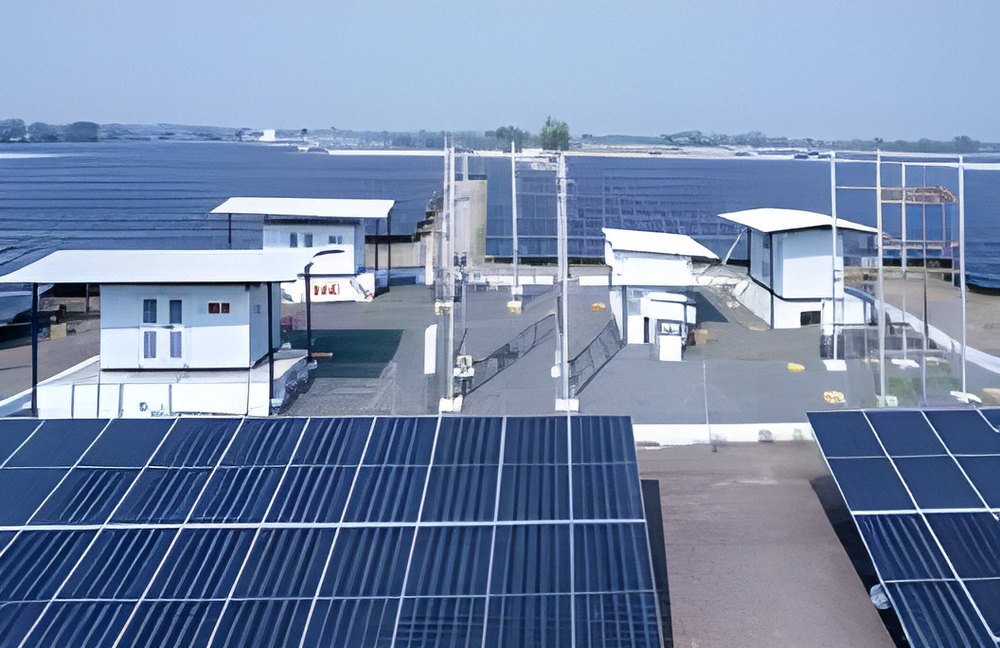 Control room and evacuation yard, Gujarat